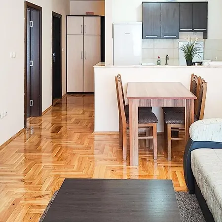 Apartment Filinhome Miljanova Novi Sad
