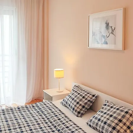 Apartment Filinhome Miljanova